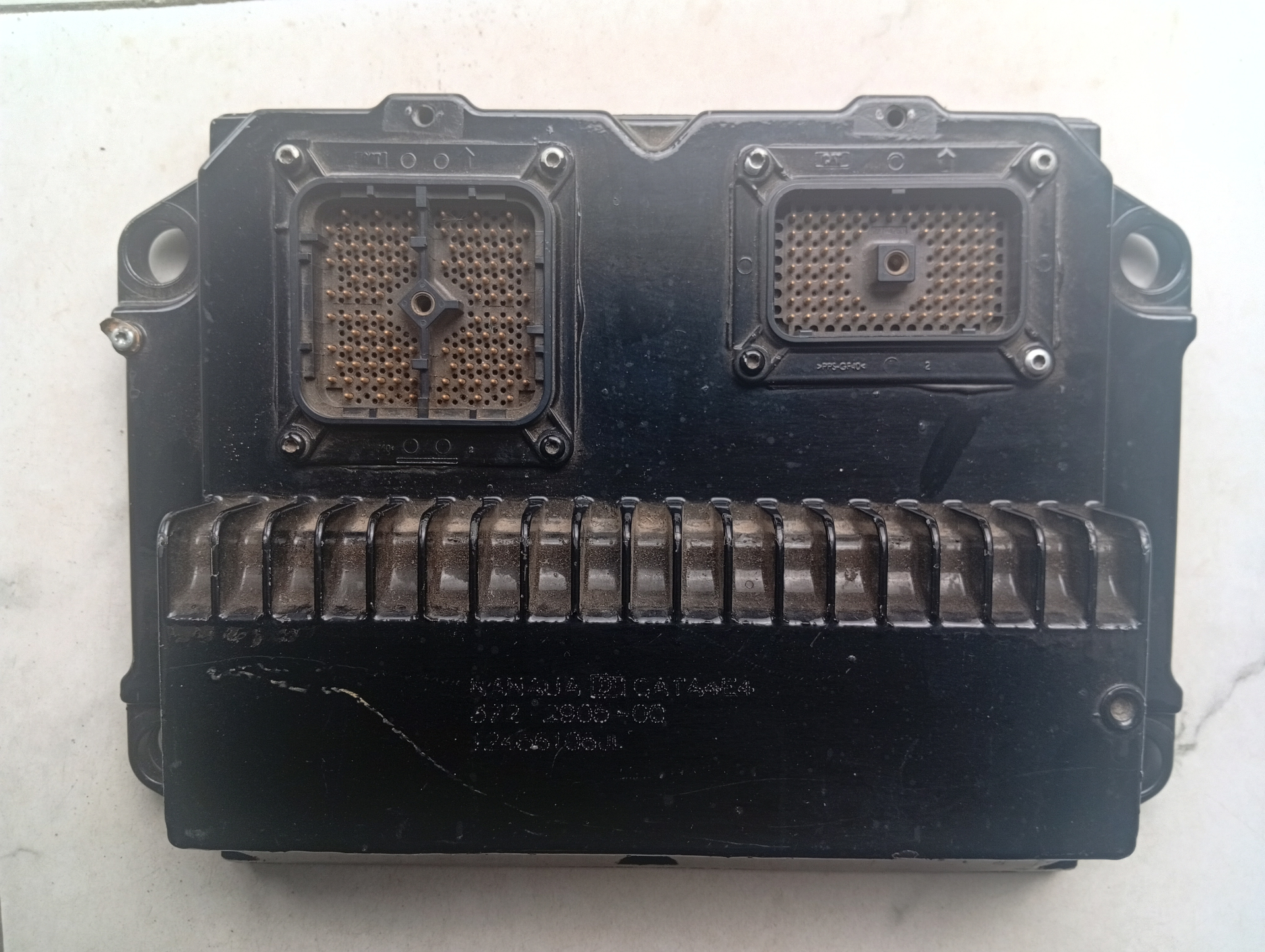 Diesel engine ECU electronic control module with multi-pin connectors